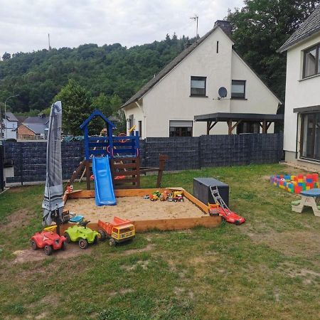 Ferienwohnung Burgblick Reifferscheid Hellenthal Exterior foto